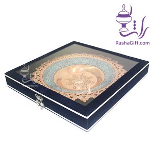 بشقاب ۲۵ مس و فیروزه با جعبه جیر